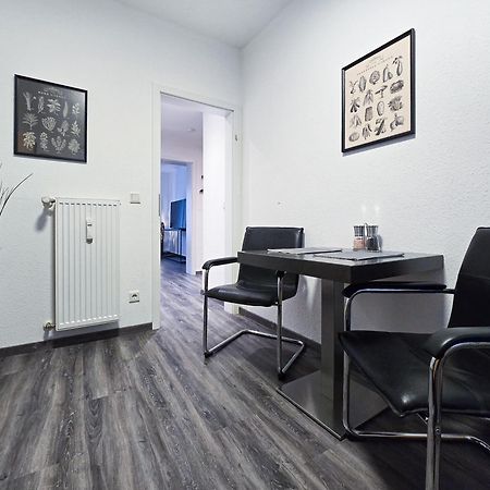 Alpha Apartments Есен Екстериор снимка