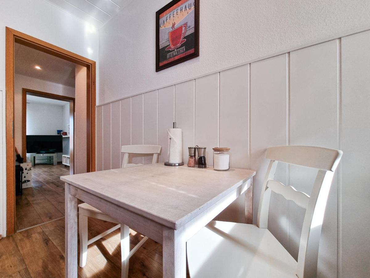 Alpha Apartments Есен Екстериор снимка