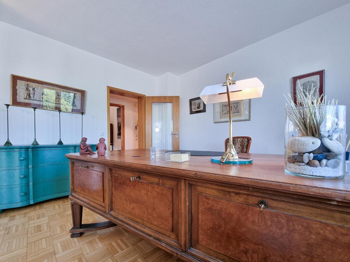 Alpha Apartments Есен Екстериор снимка