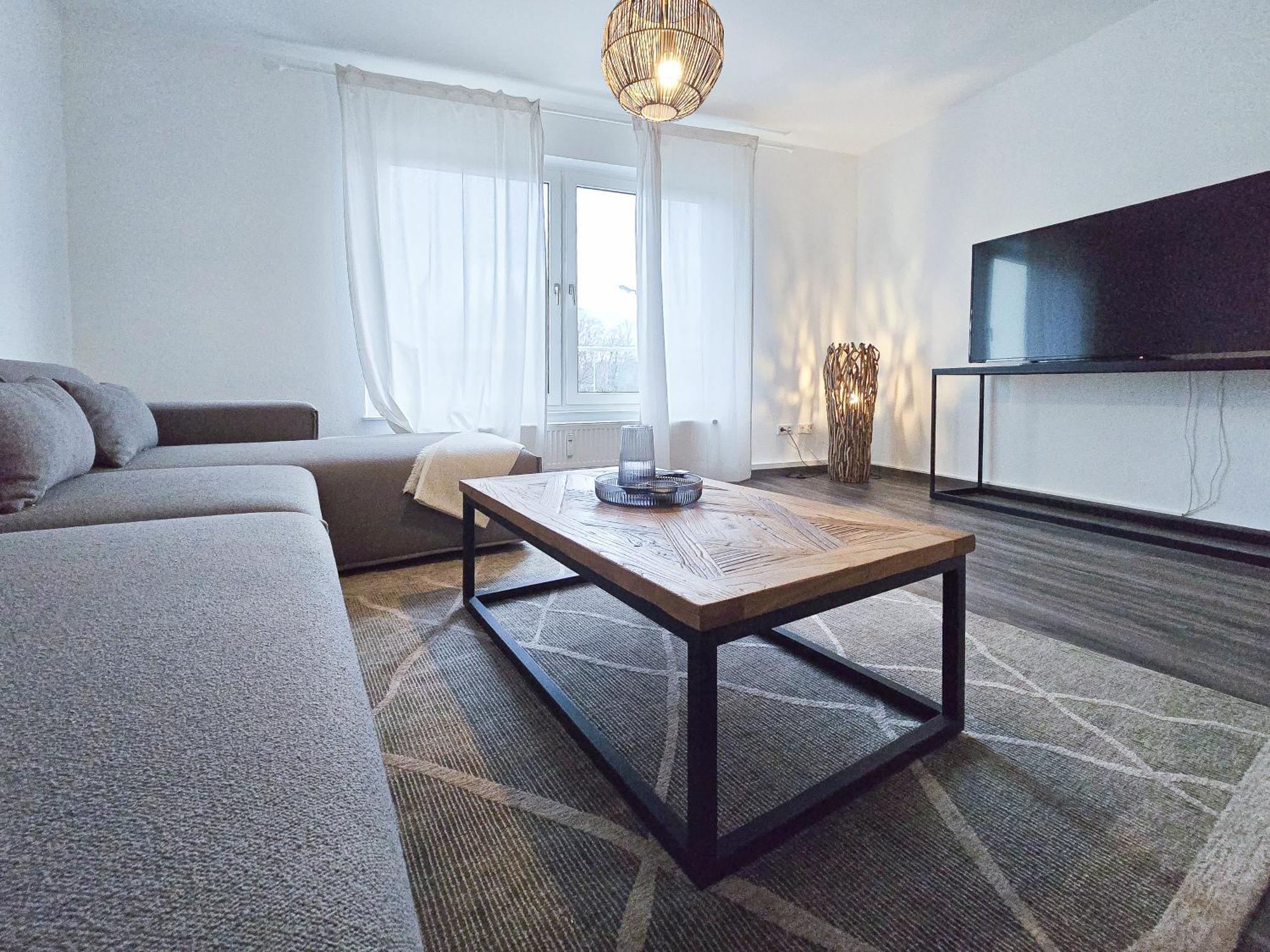 Alpha Apartments Есен Екстериор снимка