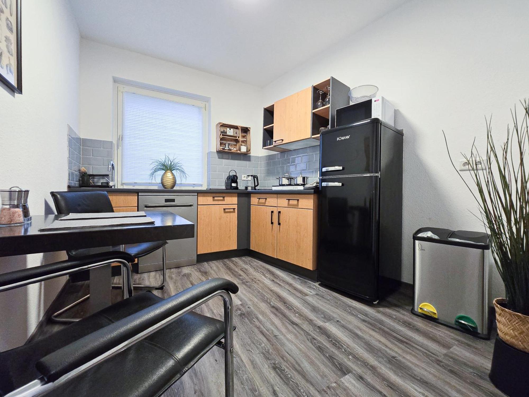 Alpha Apartments Есен Екстериор снимка